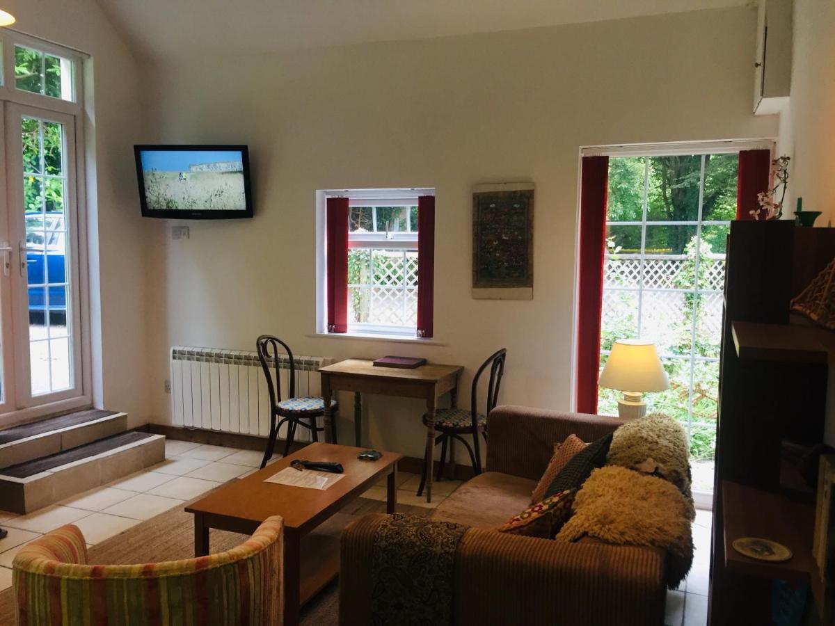 Peregrine Hall Lostwithiel Buitenkant foto