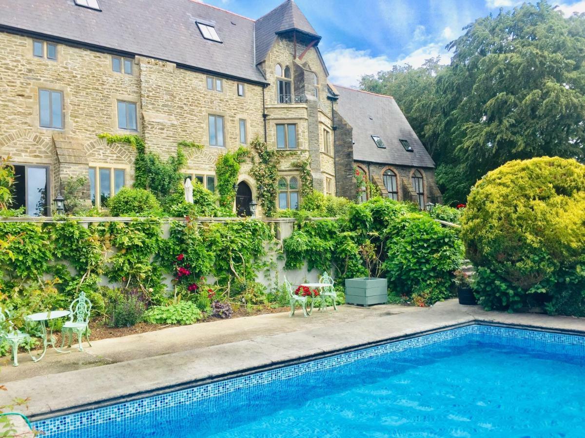 Peregrine Hall Lostwithiel Buitenkant foto