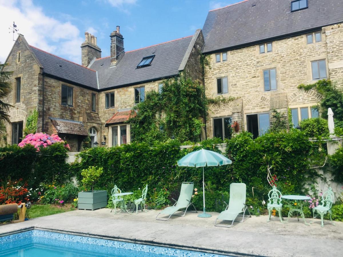 Peregrine Hall Lostwithiel Buitenkant foto